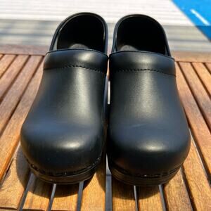 Dansko Women's Genuine Leather Mules Clogs - Black Size 40 9.5/10 wide